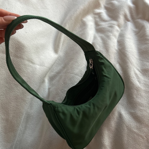 Nylon purse - Picture 3 of 3